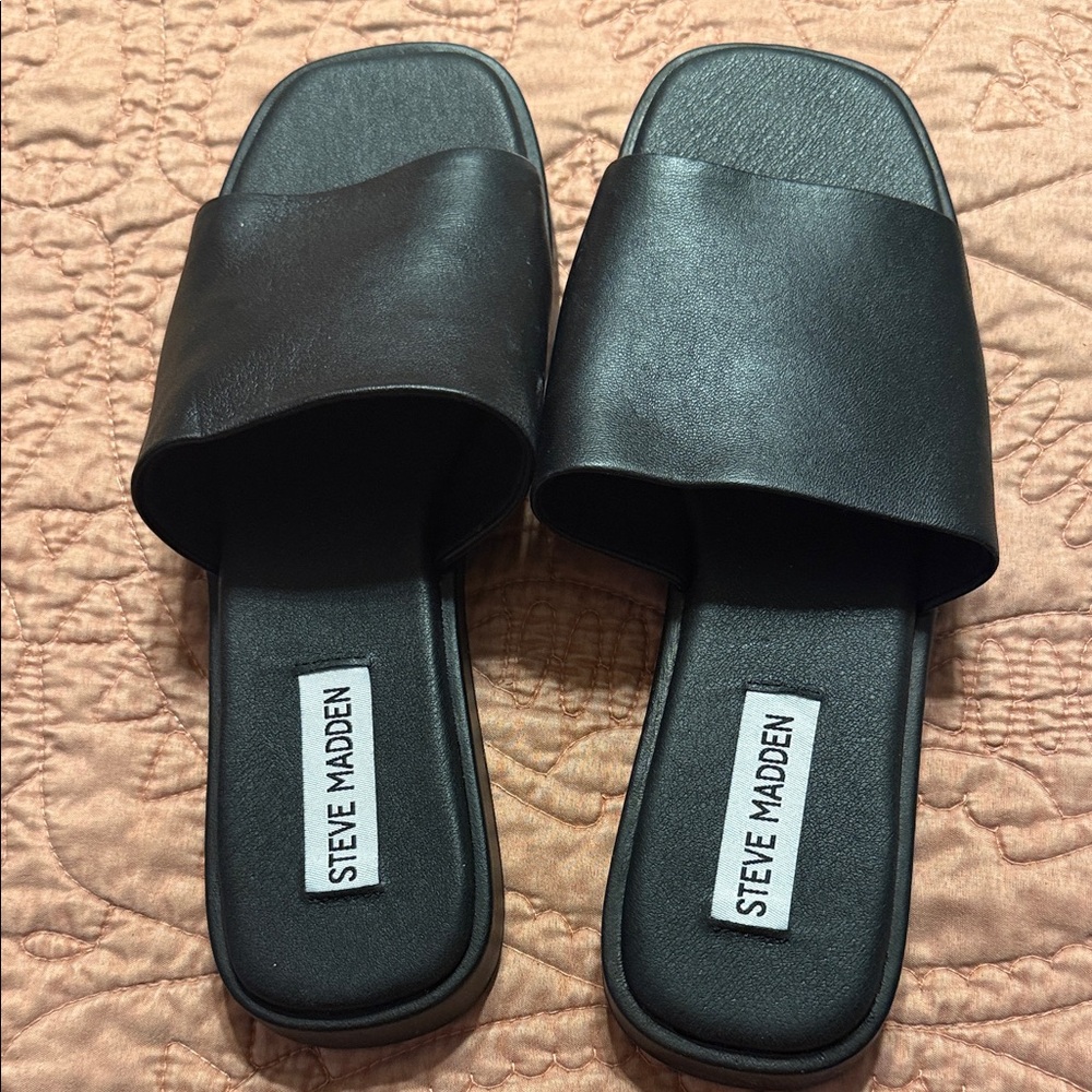 Steve Madden Black Slide Sandals